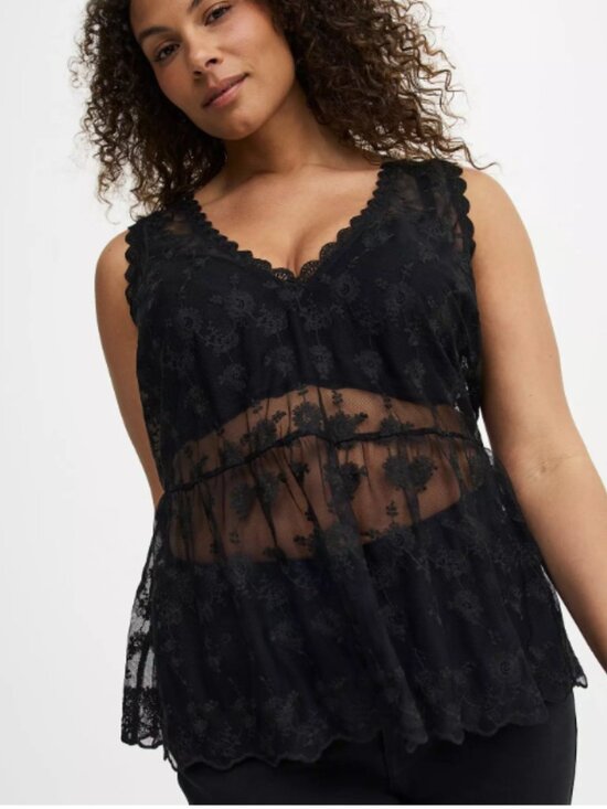 torrid Tops - Lace V-Neck Tank